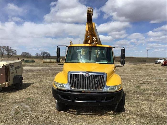 Used 2005 Smeal 10T Pump Hoist Rig