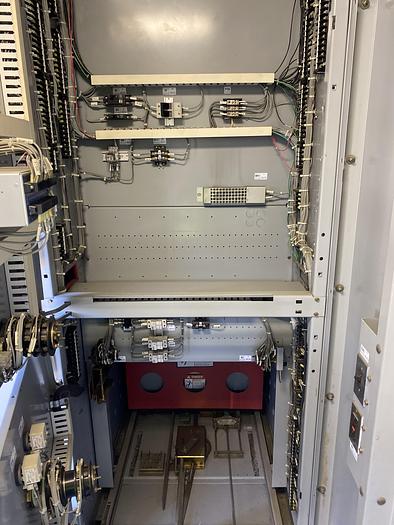 Used SQUARE D MASTERCLAD 3000 AMP SWITCHGEAR ROOM