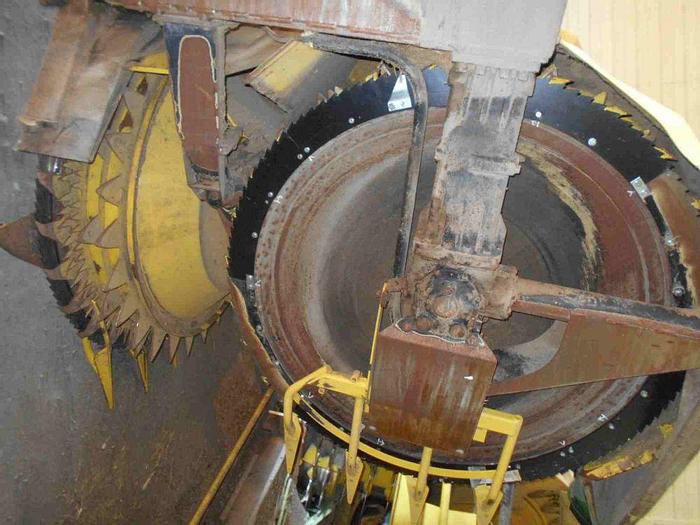 Used John Deere 678 Rotary Header