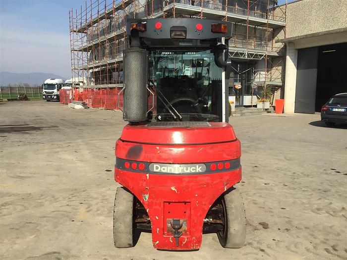 Used DAN TRUCK 8440MD