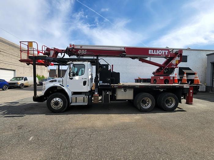 Used 2017 Elliott G85R Sign Crane on 2017 Freightliner M2-106 6x4 Reg Cab Flatbed Truck - MB7599