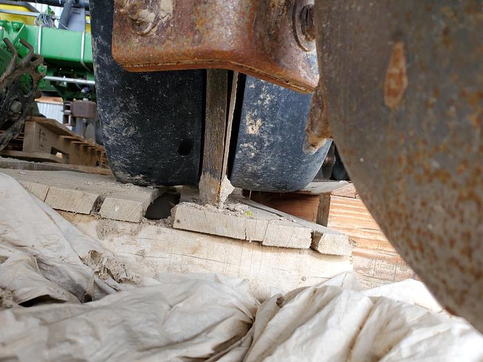 Used 12R22 John Deere 1730 MaxEmerge Plus Planter w/ Precision Meters