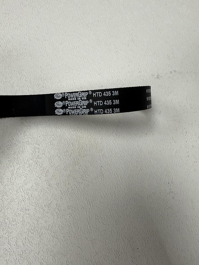 Used Gates HTD PowerGrip Belt HTD 945-3M-15 GHC-26