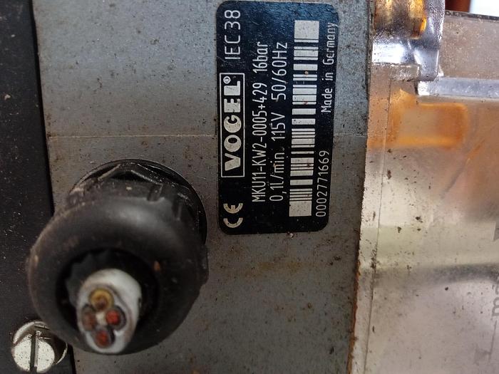 Used VOGEL MKU11-KW2-0005+429 Single Line Pump 50/60Hz 115V GH508