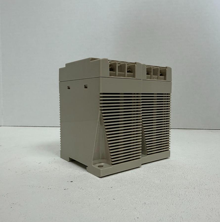 Used (Lot of 2) Omron S82K-01505 Power Supply – 5VDC Output, DIN Rail Mount GHA-187