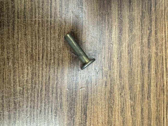 1/4 X 1 ROUND HEAD BRASS RIVETS GHGC-D18