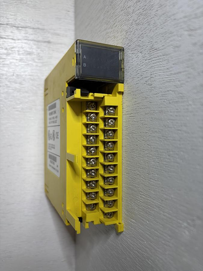 Used Fanuc A03B-0807-C104#D 16-Point Input Module GHA-177