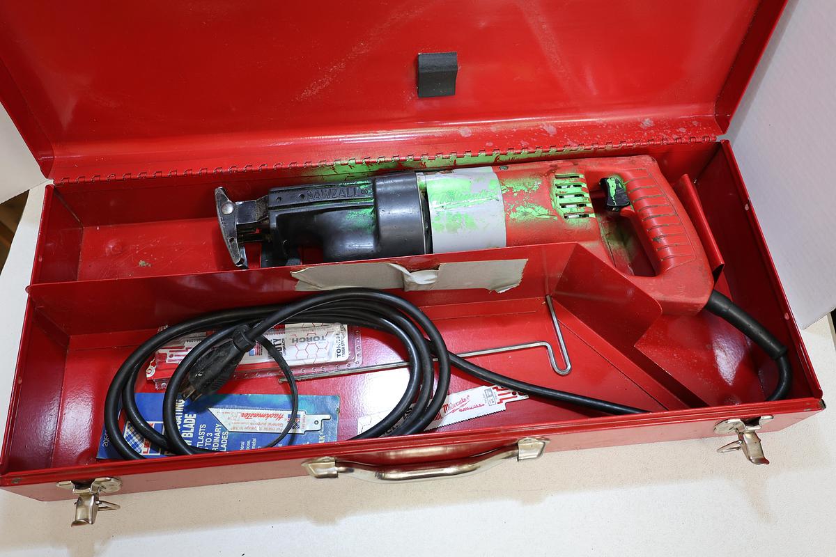 Used Milwaukee 6511 Sawzall Reciprocating Saw w/ Metal Case & Blades Tested Works