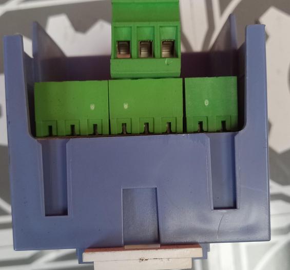 Used Selectron CTA702 10AF Sub D Serial Port Interface Device