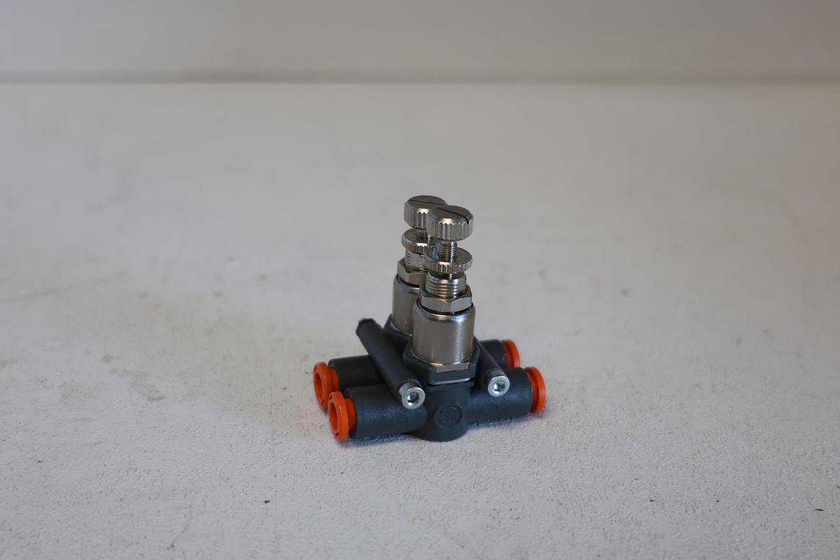 Used Metal Work Pneumatic RML Series Miniature Pressure Reducer – Model 9061316