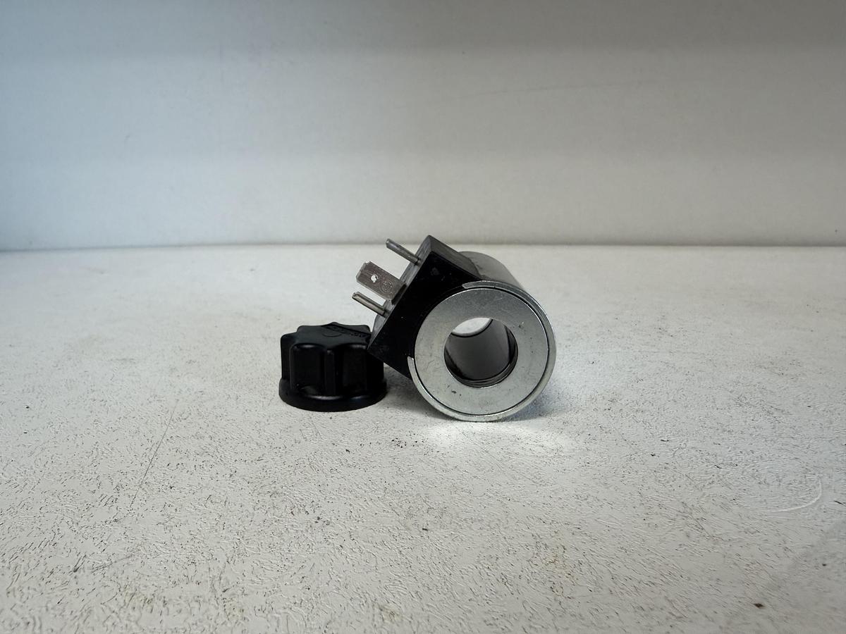 Used 24V Hydac Solenoid Valve Coil 24DG-50-1836 915142 GHB-81