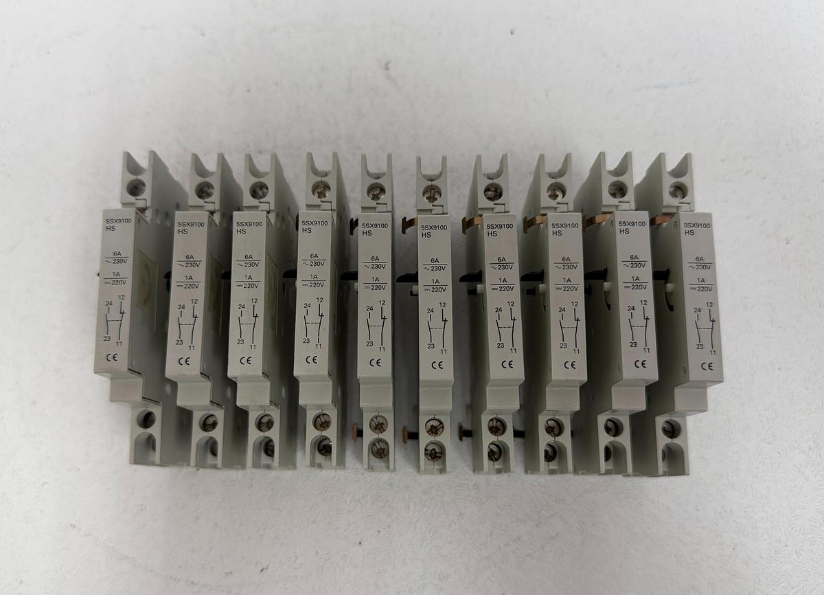 Used (Lot of 10) Siemens 5SX9100 Circuit Breaker | 1-Pole Miniature Circuit Breaker GHA-99
