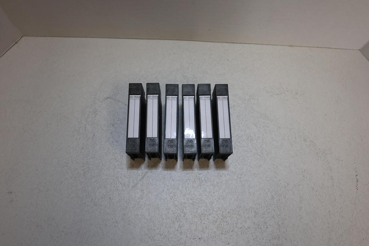 Used Siemens 6ES7 131-4BD01-0AA0 ET200S 4DI 24V DC Input Module Lot of 5