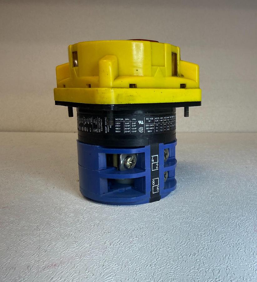 Used Kraus & Naimer C26 A 202 Breaker Switch GHA-82 C#5