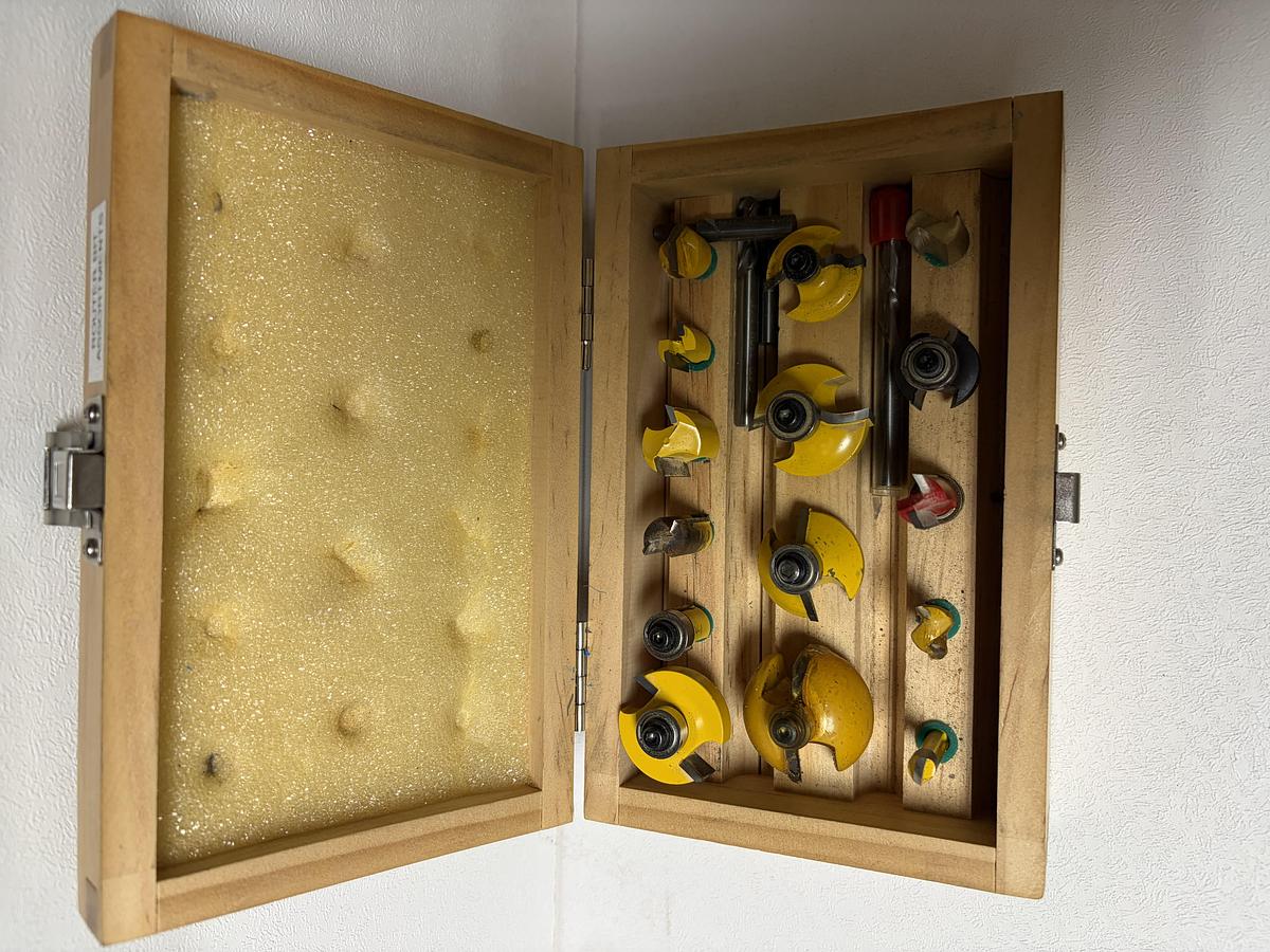 Used Carb-Tech Router Bit Assortment (lot of 15) GHA-71