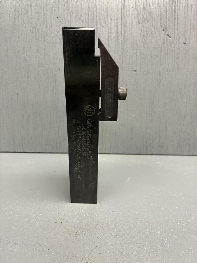 Used  Greenleaf 415348-250VGS Lathe Grooving /  Profiling Tool Holder GHC-10