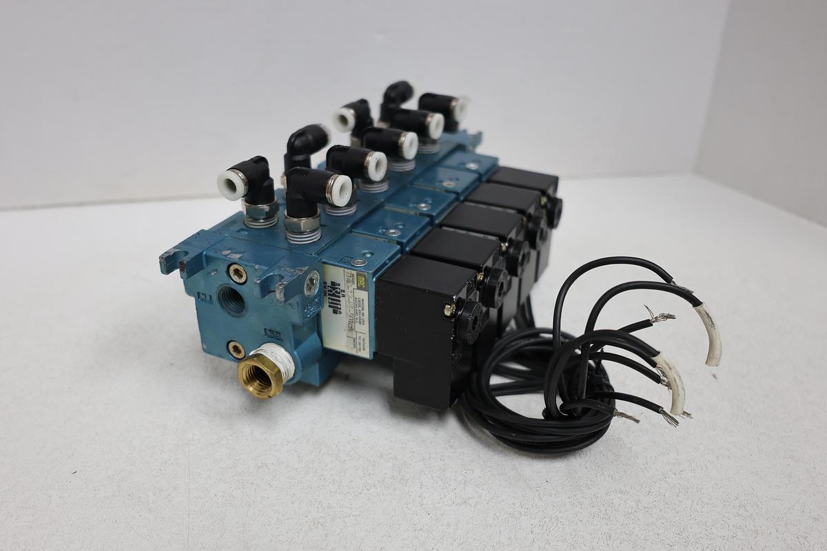 Used MAC VALVES 714C-12-PI-501CA PNEUMATIC SOLENOID VALVE – USED
