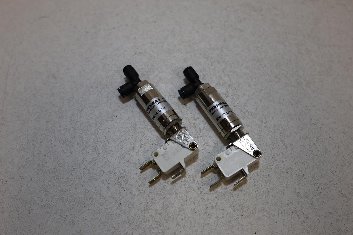 Used Lot of 2 Pneumax 900.18.1/1-4 Pneumatic Cylinders w/ Limit Switches Used