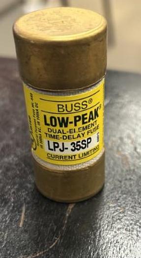 Lot of 7 Buss Low-Peak LPJ-35SP Fuses Class J 600 Volts - GHA-63-D25