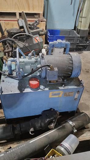 Used Ikeyama Seisakusho Corp. RT-0181 25 Gallon Hyrdraulic Unit GH0-0