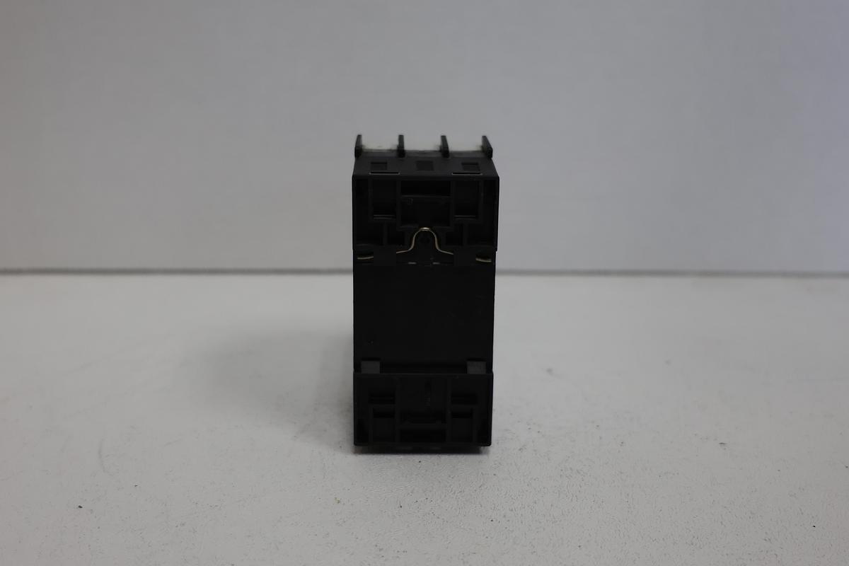 Used Siemens 3RV1021-1CA10 Motor Protection Circuit Breaker GHA-140