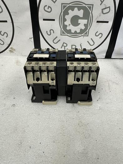 Used Telemecanique LC2D0901 Reversing Contactor , 120V coil GHA-138-C3