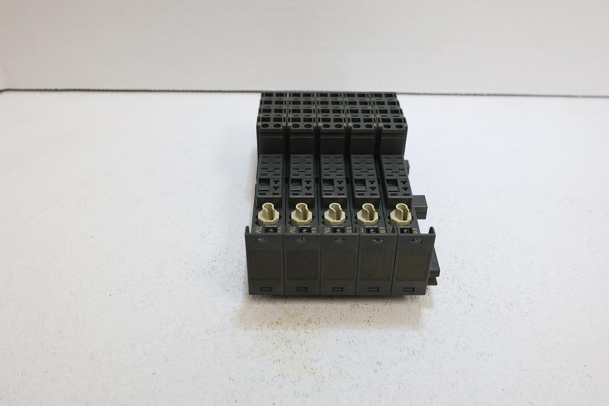 Used Siemens SIMATIC DP ET200S Terminal Modules Lot of 5 6ES7 193-4CB30-0AA0