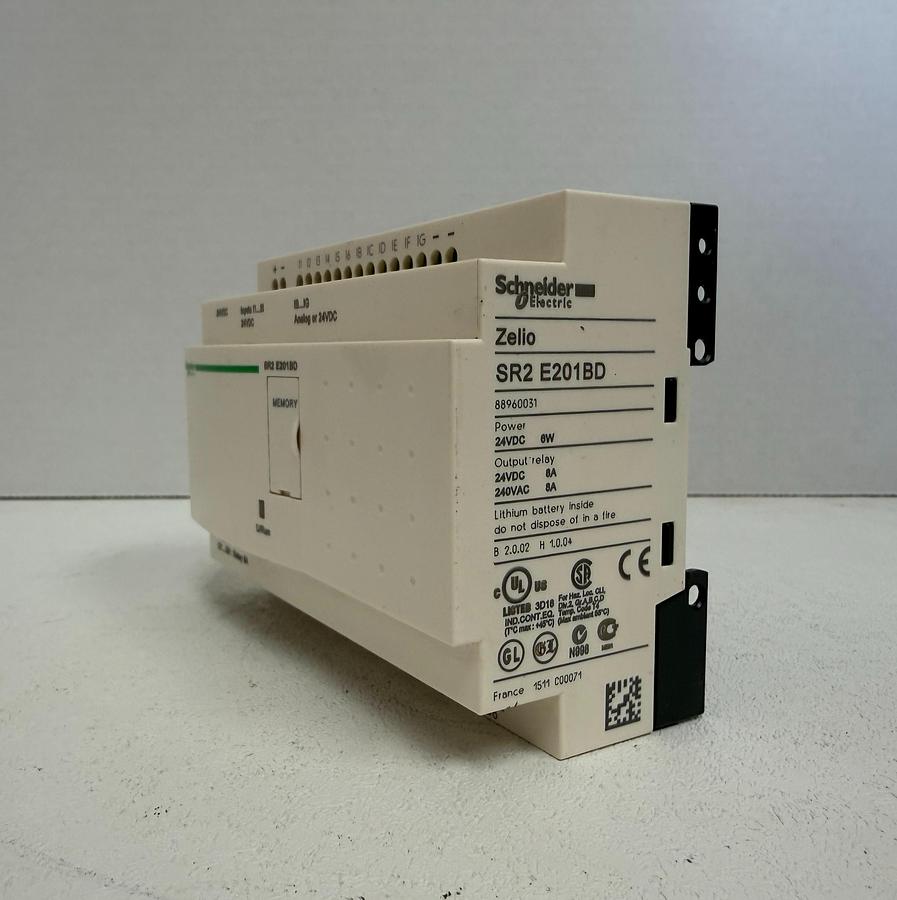 Used Schneider Electric Telemecanique SR2E201BD Smart Relay – Zelio Logic, 24VDC GHA-99