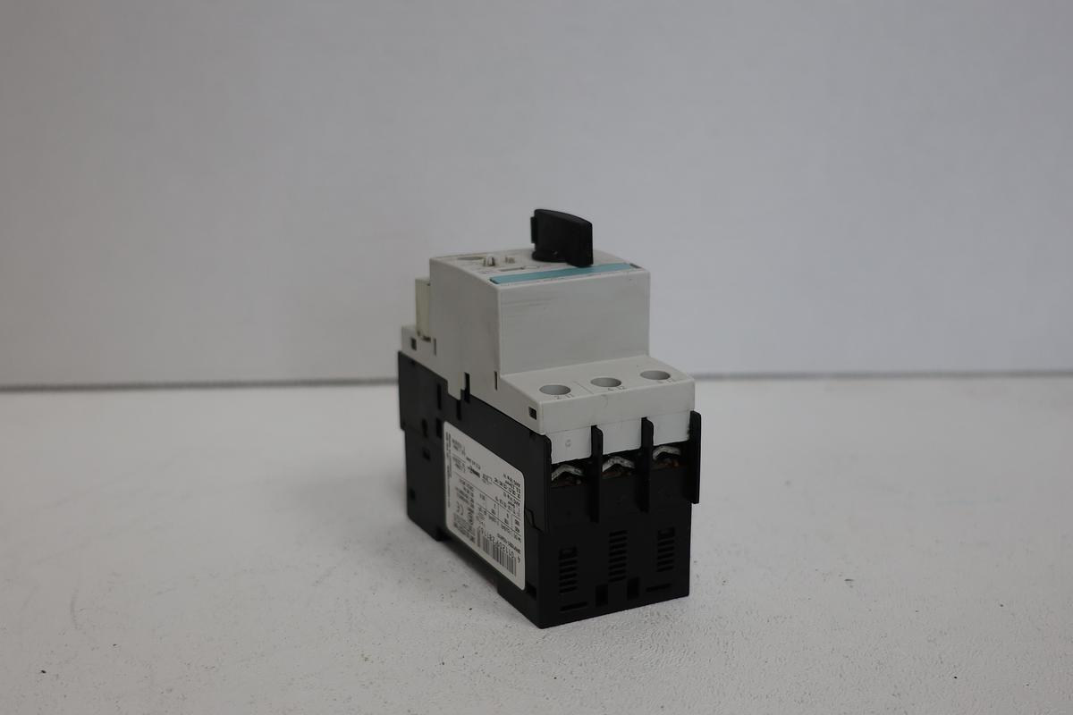 Used Siemens 3RV1021-1GA10 Motor Protection Circuit Breaker – 13–18A | 3RV10 Series GHA-140