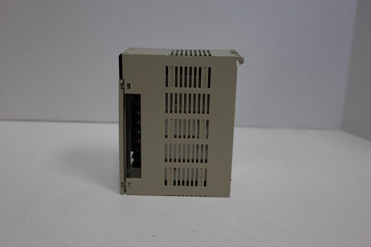 Used Omron C200HW-PD024 Power Supply Unit | 24V DC Input GHC-34