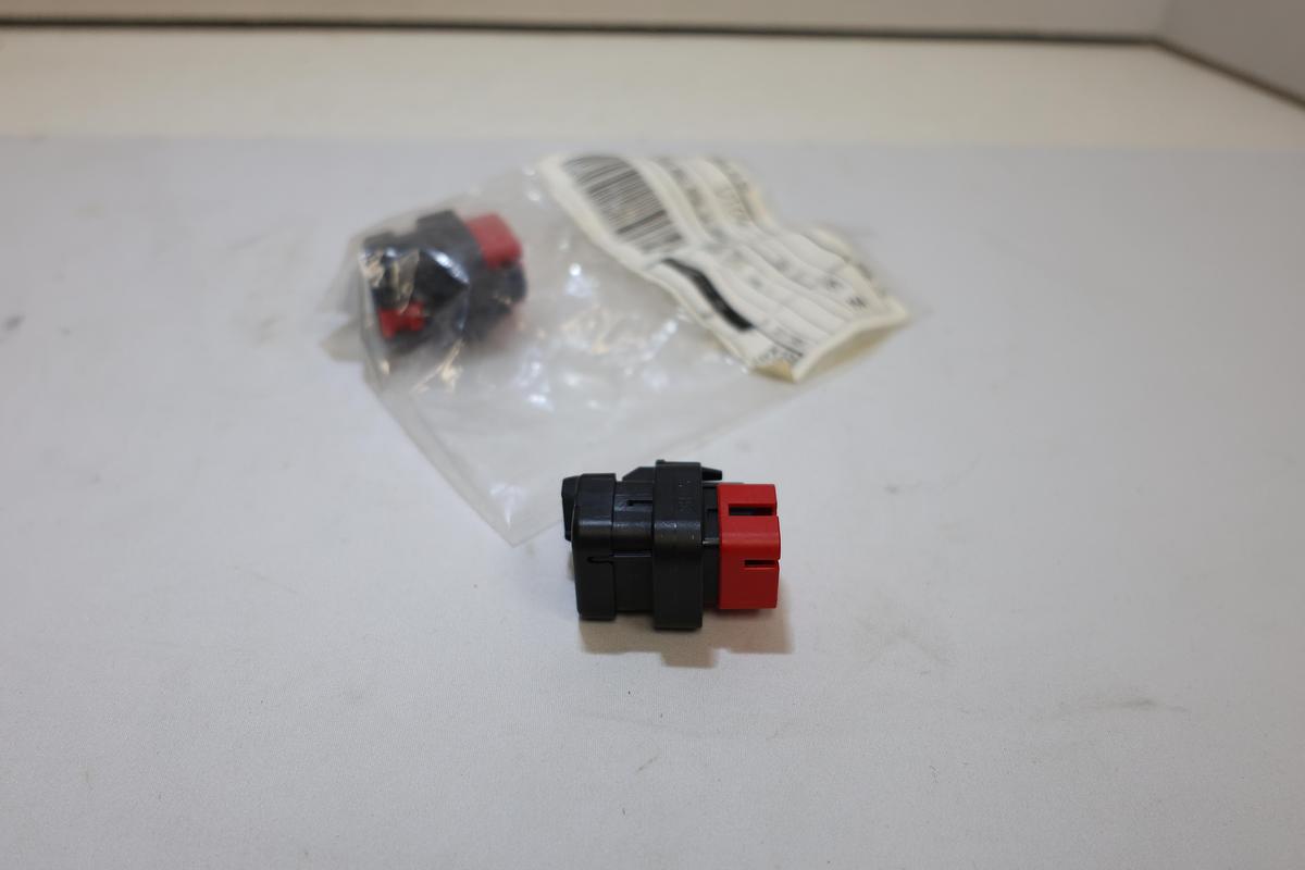Lot of 2 TE Connectivity Deutsch DT06-6S 6-Pin Connector Plug Assembly NEW