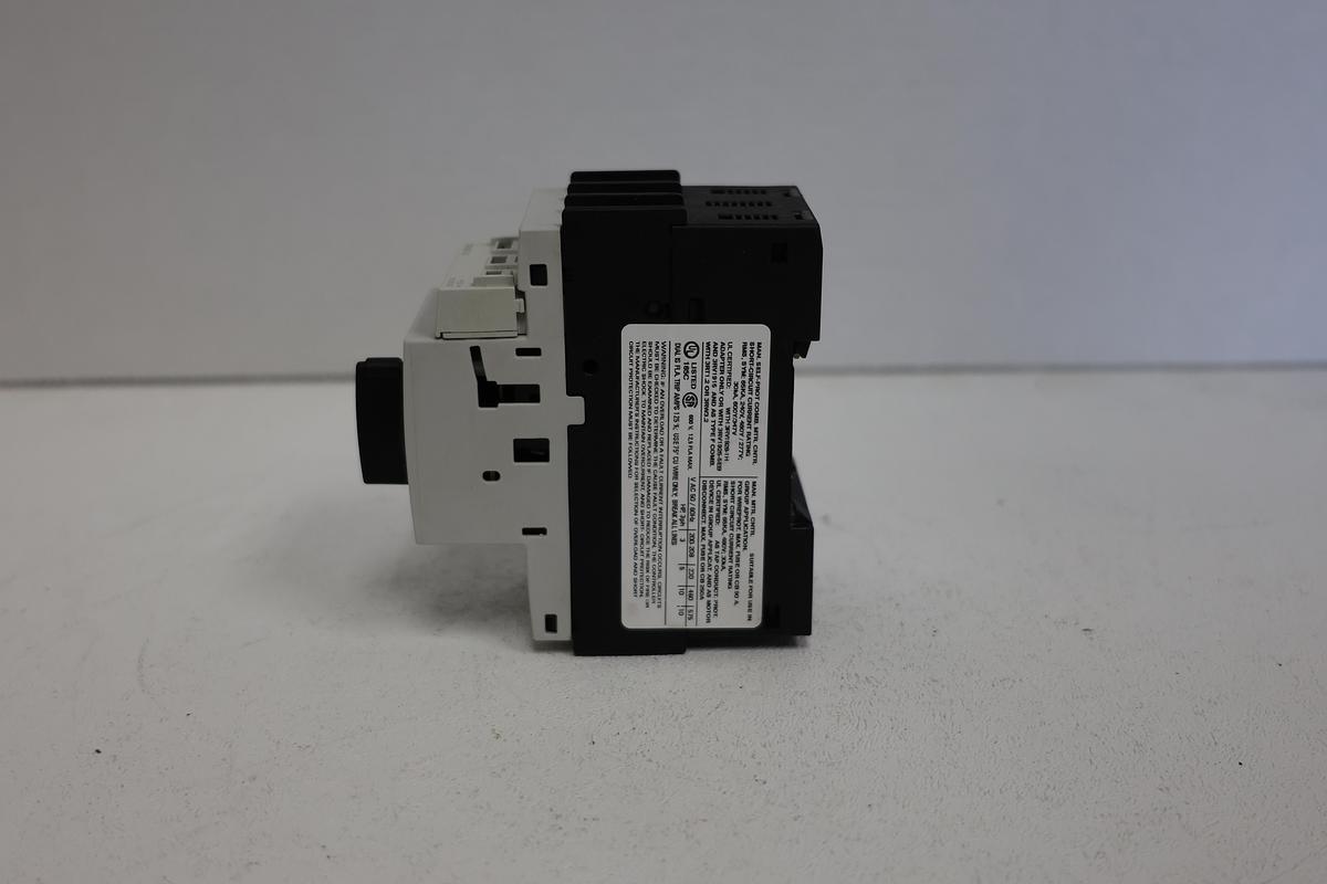 Used Siemens 3RV1021-1KA10 Motor Starter Protector