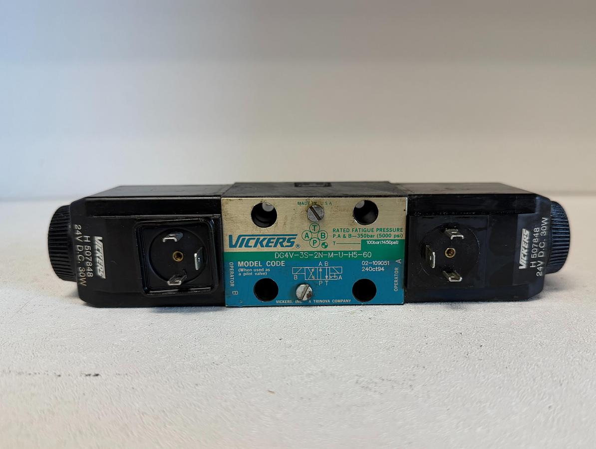 Used Eaton Vickers DG4V-3S-2N-M-U-H5-60 Control Solenoid Valve GHA-181