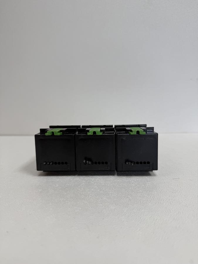 Used (Lot of 3) MURR ELEKTRONIK 23004 – Surge Suppressor Device GHC-39