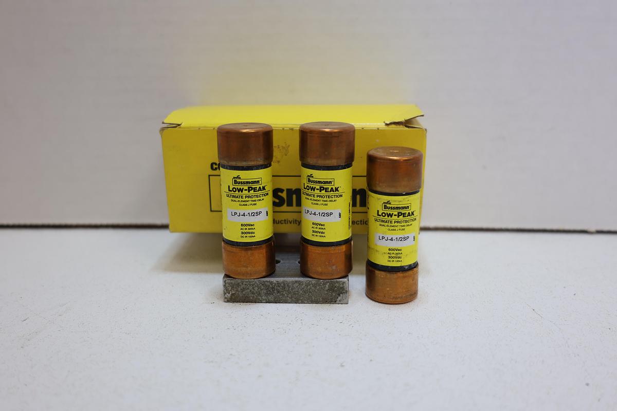 Used New Eaton Bussmann Series Low-Peak LPJ-4-1/2SP Class J time delay fuse