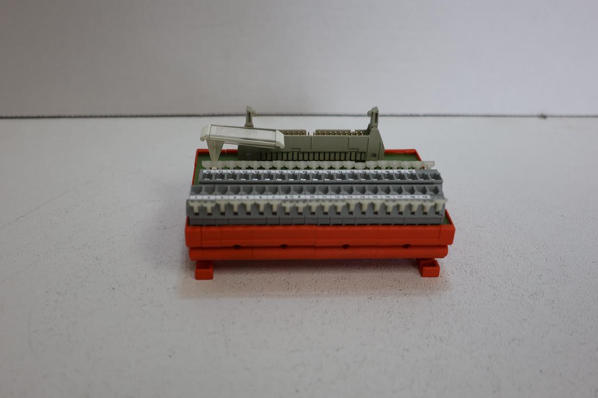 Used Weidmuller Interface Module DIN Rail Mount PLC Interface Relay Module – Used Tested