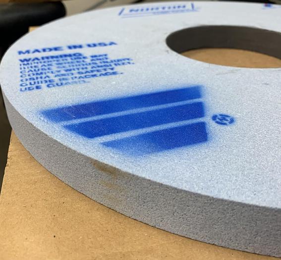 Used  Norton 16"x1"x5" 5SG100-KVSP Grinding Wheel GHA160
