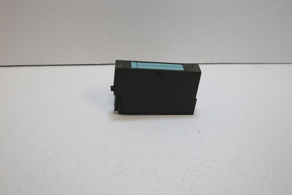 Used Siemens 6ES7 131-4BD01-0AA0 – SIMATIC ET 200S Digital Input Module 24V DC GHA-160