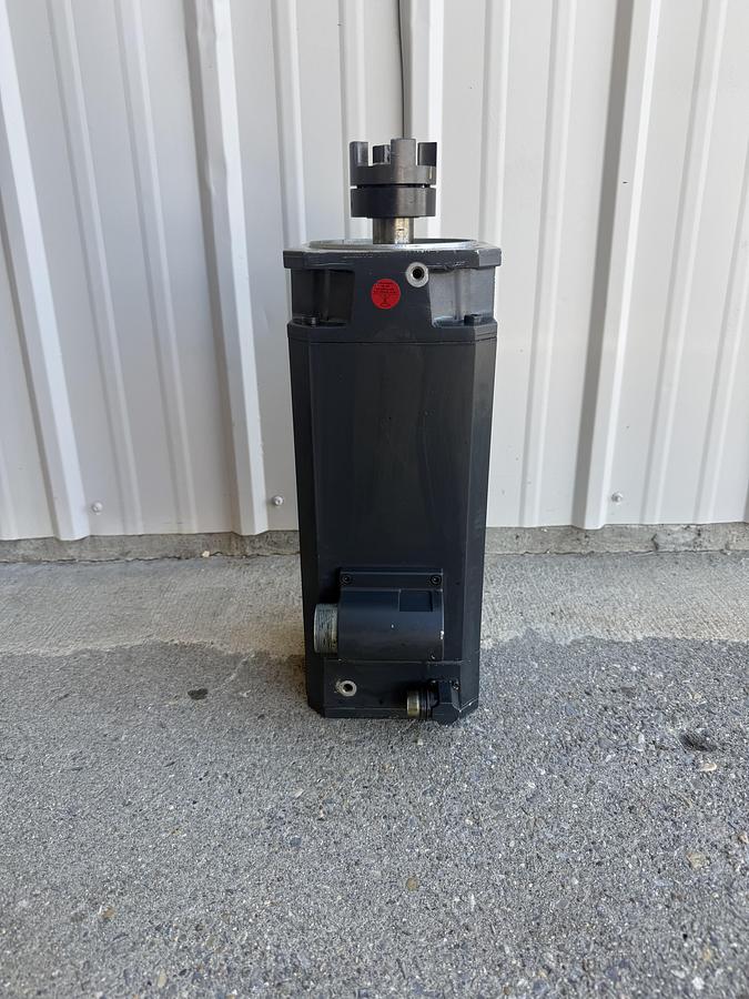 Used Siemens 1FT60861AF711AH1 / 1FT6 Series Synchronous Servomotor – 27 Nm, 3000 RPM 