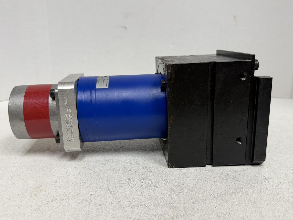 Used Alpha LP070-M02-25-111-000 25:1 Gear Reducer W/ Sonceboz Stepper Motor GHA-34