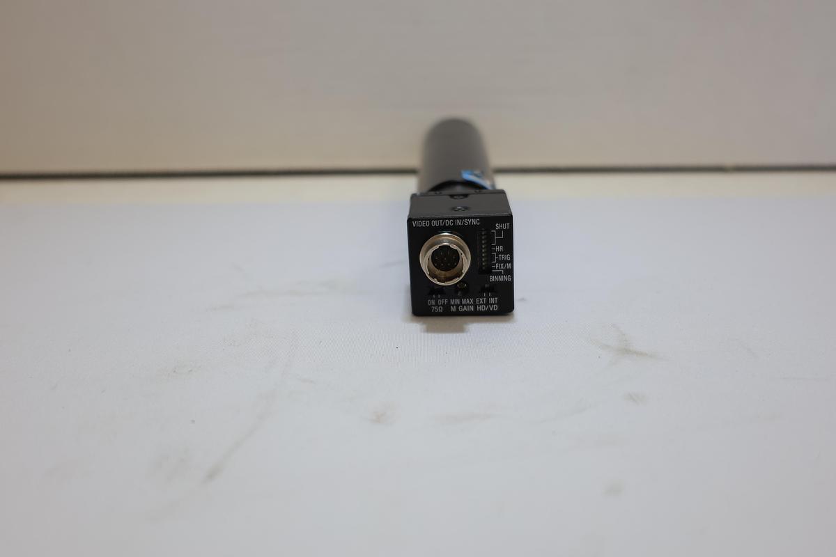 Used Sony XC-56 Industrial CCD Machine Vision Camera w/ MA70 Lens Assembly