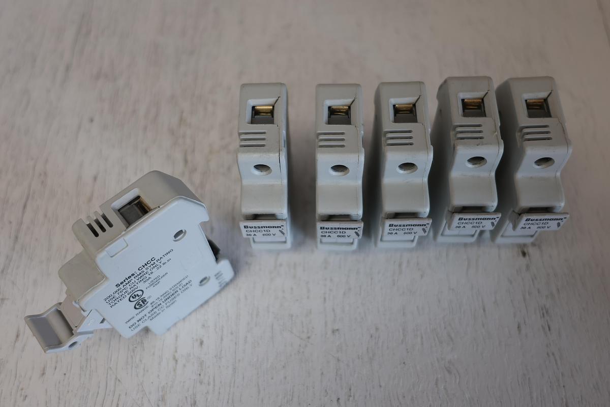 Used (Lot of 6) Bussmann CHCC1D Fuse Holder – 1-Pole, Class CC, DIN Rail Mount GHA 181