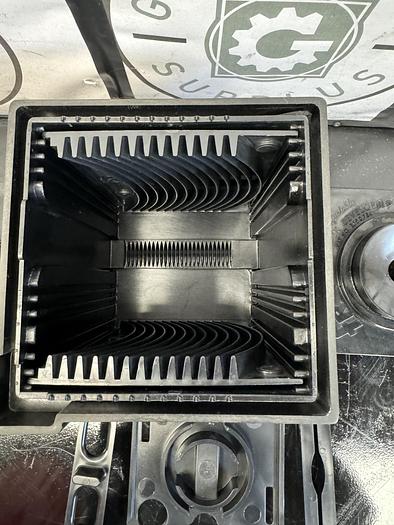 Used Vintage FR DT 500 film developing tank, adjustable bakelite developing tank for cut film & film pack