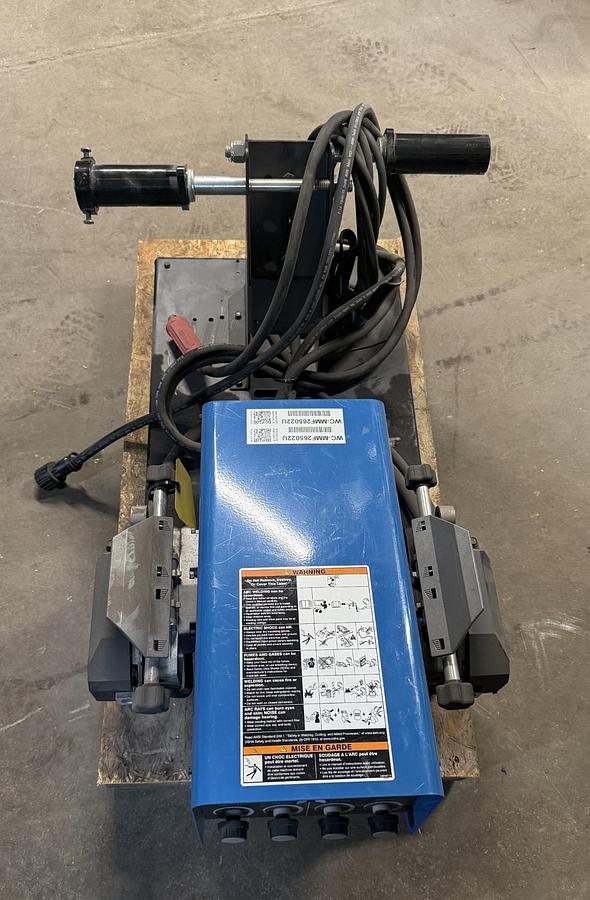 Used MILLER 70 SEIRES 24V WIRE FEEDER GHA