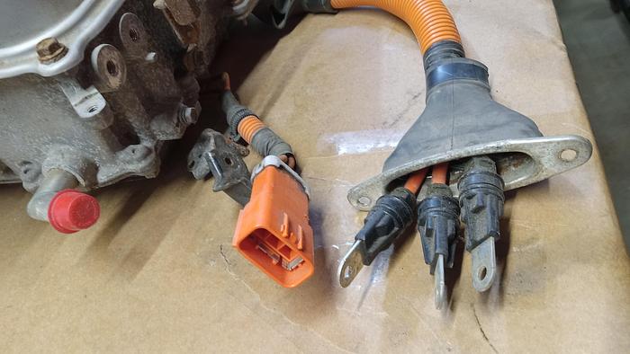 Used Toyota Hybrid Synergy Drive Inverter Assy W/ Converter GH506