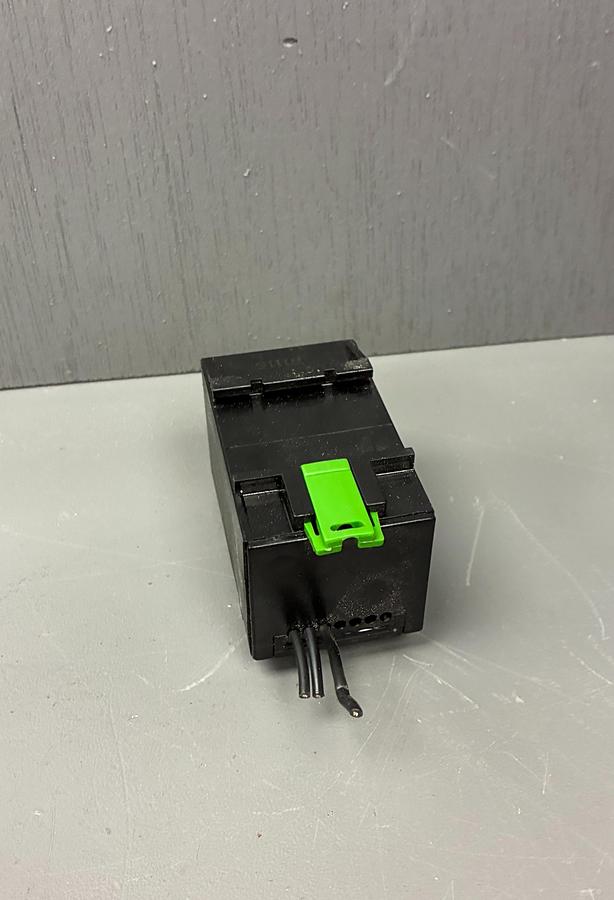 Used Murr Elektronik 230563 Motor Surge Suppressor GHC-36