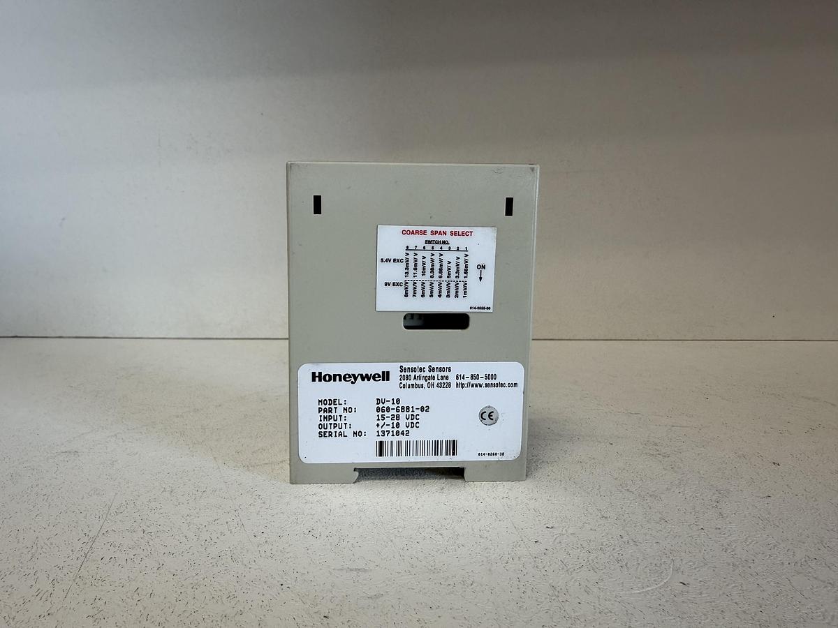 Used Honeywell DV-10 PN: 060-6881-02 Sensotec Strain Gauge Transducer Amplifier GHGC-D15