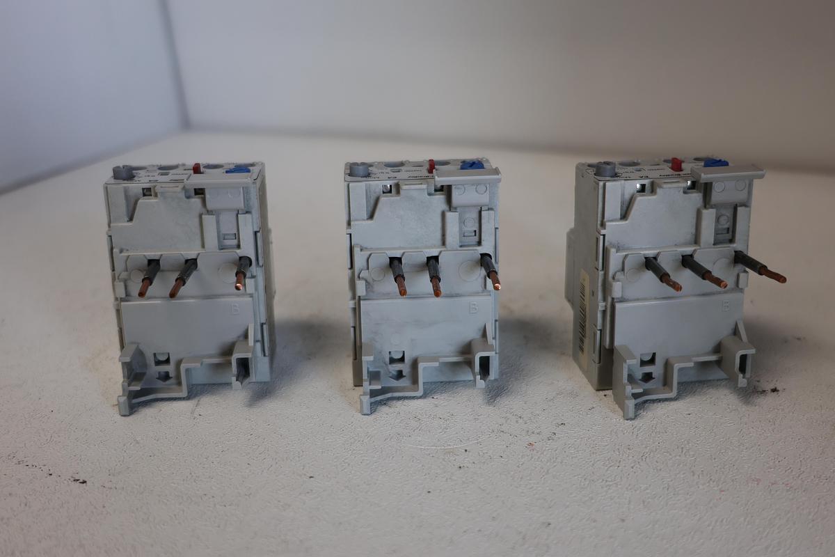 Used (LOT of 3) Allen Bradley 193-EA2DB Series B Motor Protection Overload Relay 1-2.9A GHA 182