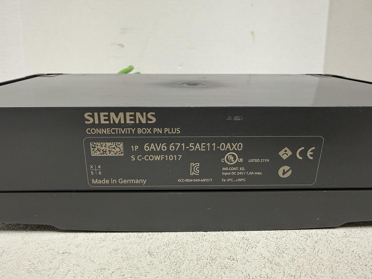 Used Siemens 6AV6671-5AE11-0AX0 Connectivity Box PN Plus PROFINET Mobile Panel GHA-144-C1