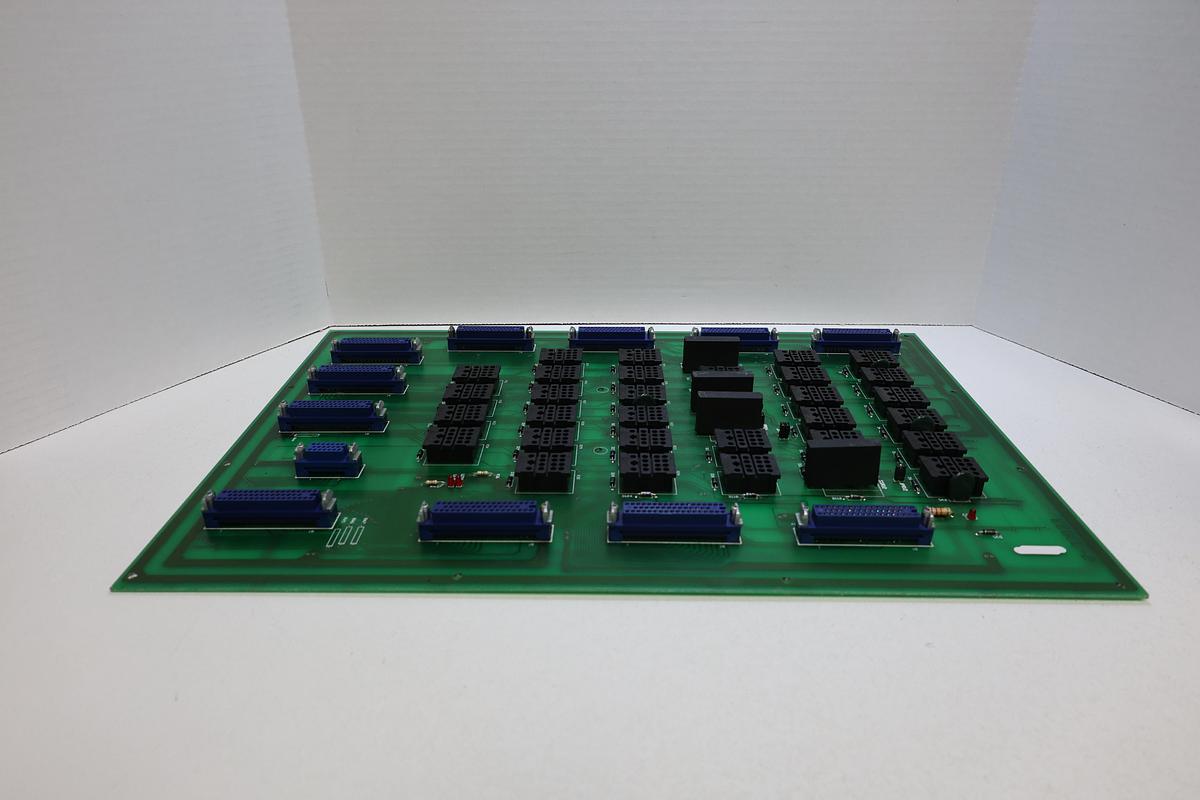 Used FANUC A20B-2001-0065 CNC Backplane Interface PCB Board